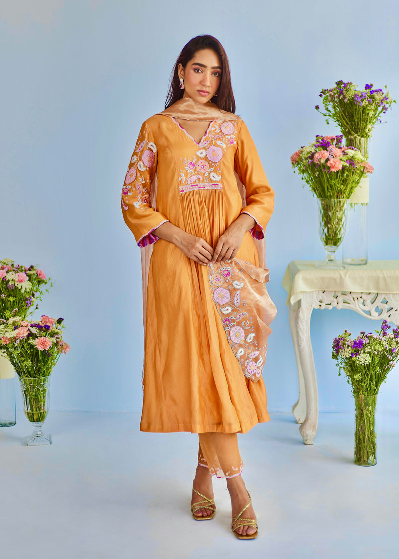 MAHIRA GATHERED KURTA SET - TANGERINE ORANGE