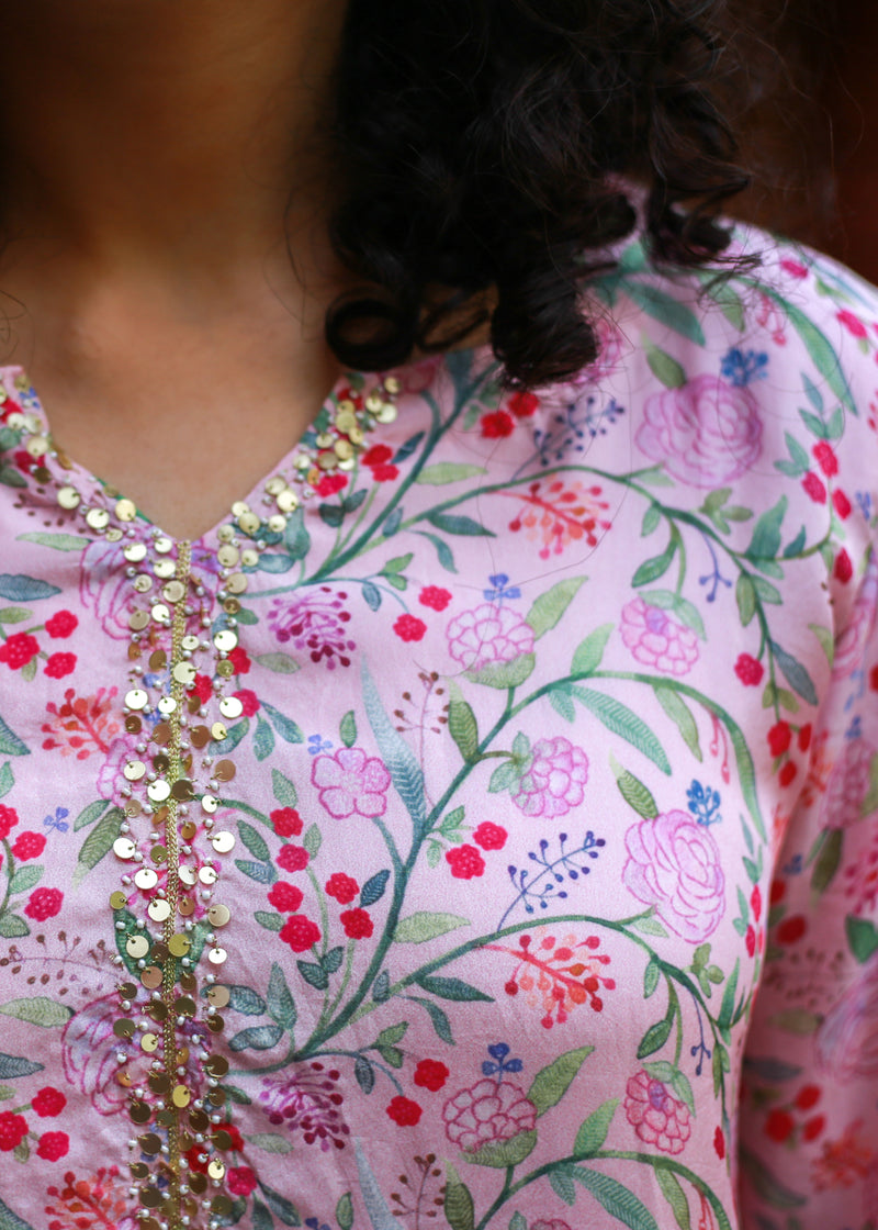 Gulaab Scallop Kurta - Rose Pink